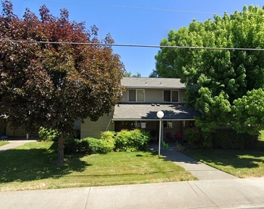 1100 Fruitdale Drive - Photo Thumbnail 11