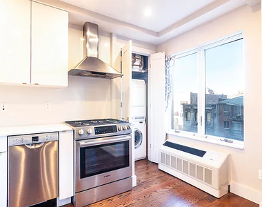 25-13 27th Street - Photo Thumbnail 5