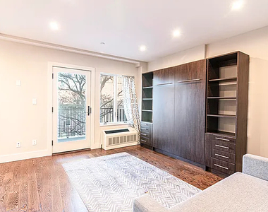 25-13 27th Street - Photo Thumbnail 2