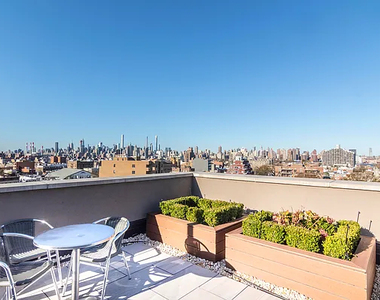 25-13 27th Street - Photo Thumbnail 13