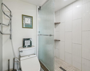 5915 Sea Ranch Drive - Photo Thumbnail 15