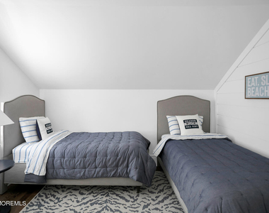 208 Neptune Place - Photo Thumbnail 33