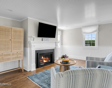 208 Neptune Place - Photo Thumbnail 24