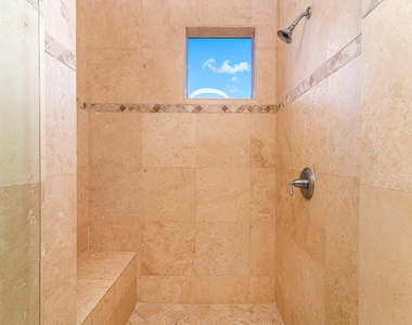 580 Admirals Way - Photo Thumbnail 20