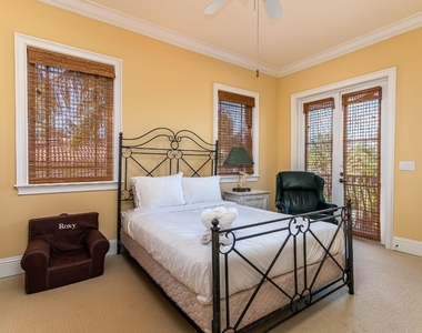 580 Admirals Way - Photo Thumbnail 17