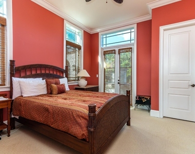 580 Admirals Way - Photo Thumbnail 15