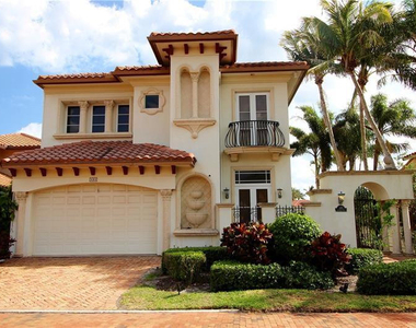 580 Admirals Way - Photo Thumbnail 1