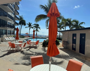 3800 Galt Ocean Dr - Photo Thumbnail 1