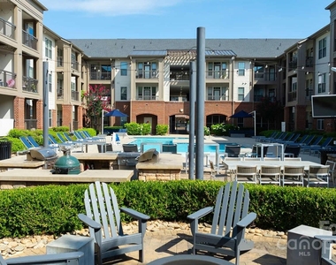 10624 Parrish Street - Photo Thumbnail 1