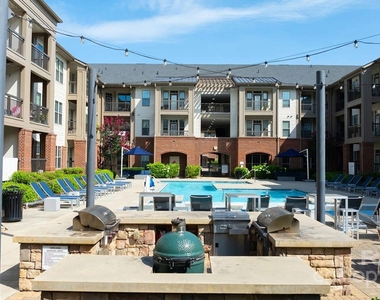 10624 Parrish Street - Photo Thumbnail 2