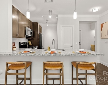 10624 Parrish Street - Photo Thumbnail 34