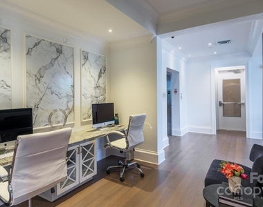 10624 Parrish Street - Photo Thumbnail 26