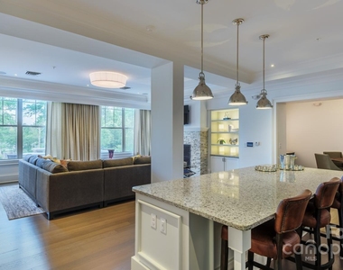 10624 Parrish Street - Photo Thumbnail 23
