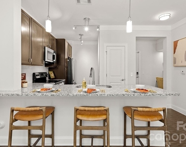 10624 Parrish Street - Photo Thumbnail 34