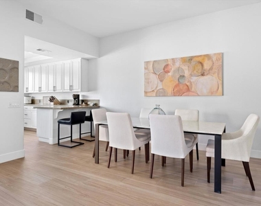 38 Pine Valley Drive - Photo Thumbnail 3