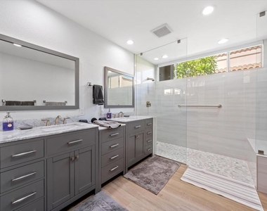 38 Pine Valley Drive - Photo Thumbnail 20