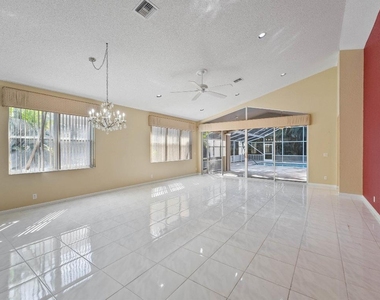 10860 Fairmont Village Drive - Photo Thumbnail 5