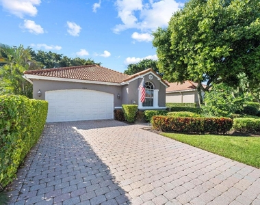 10860 Fairmont Village Drive - Photo Thumbnail 2