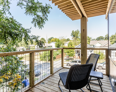123 Idlewild Avenue - Photo Thumbnail 17