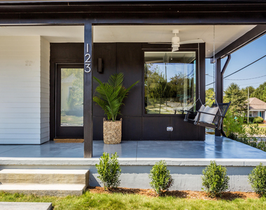 123 Idlewild Avenue - Photo Thumbnail 1