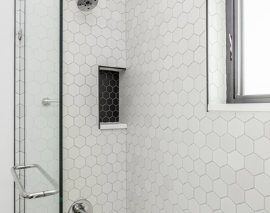 123 Idlewild Avenue - Photo Thumbnail 25