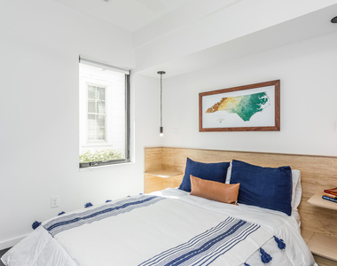 123 Idlewild Avenue - Photo Thumbnail 21