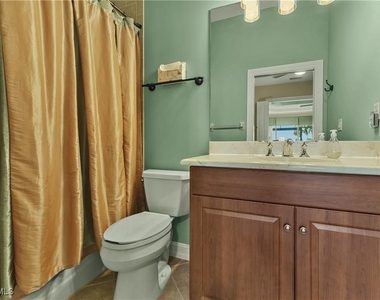 3131 Orangetree Bend - Photo Thumbnail 16