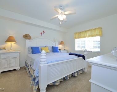 10000 Maddox Lane - Photo Thumbnail 11