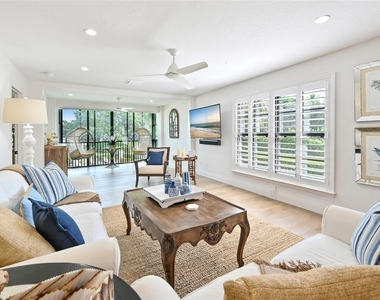 3105 Riviera Drive - Photo Thumbnail 3