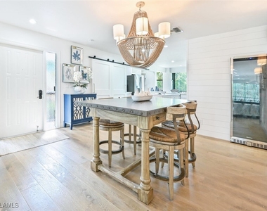 3105 Riviera Drive - Photo Thumbnail 18
