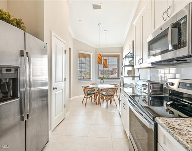 9389 Pocida Court - Photo Thumbnail 7