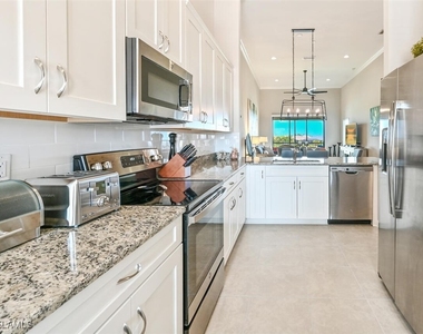 9389 Pocida Court - Photo Thumbnail 6