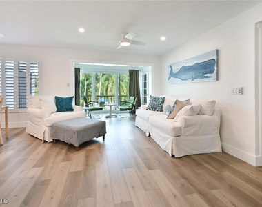 250 7th Avenue S - Photo Thumbnail 1