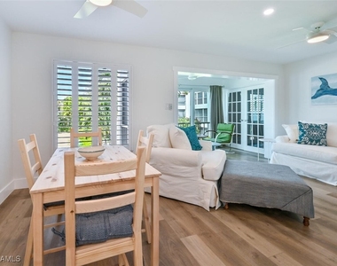 250 7th Avenue S - Photo Thumbnail 3