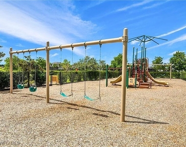 14672 Edgewater Circle - Photo Thumbnail 29