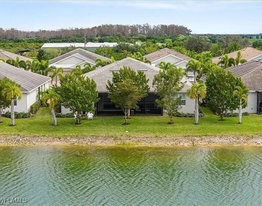 14672 Edgewater Circle - Photo Thumbnail 27