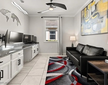 14672 Edgewater Circle - Photo Thumbnail 10