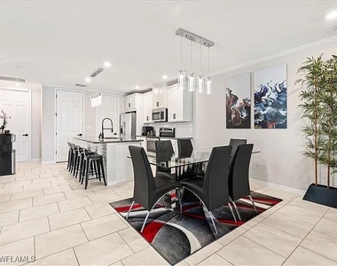 14672 Edgewater Circle - Photo Thumbnail 4