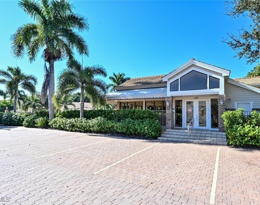 6631 Trident Way - Photo Thumbnail 40