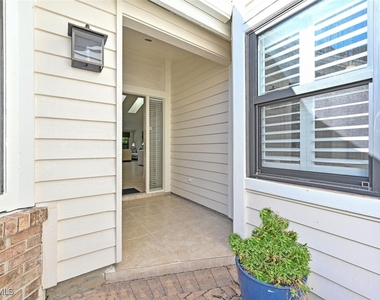 6631 Trident Way - Photo Thumbnail 1