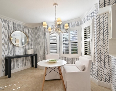6631 Trident Way - Photo Thumbnail 16