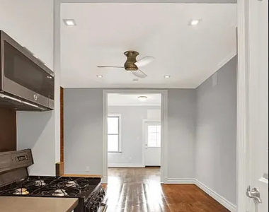 697 10th Avenue - Photo Thumbnail 2