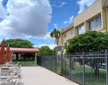 6300 Nw 62nd Street - Photo Thumbnail 1