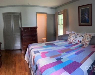 6734 Knollgate Drive - Photo Thumbnail 8