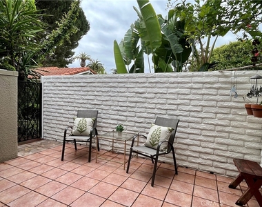 2057 Via Mariposa E - Photo Thumbnail 6