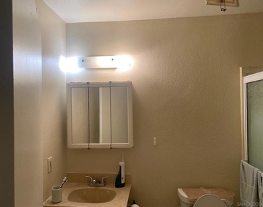 8181 Jade Coast Rd - Photo Thumbnail 7