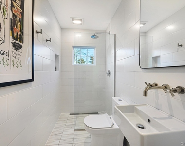 148 Montauk Highway - Photo Thumbnail 10
