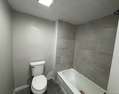 38 E Main Street - Photo Thumbnail 28