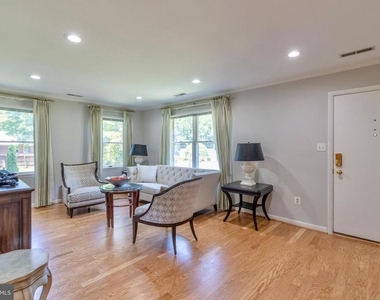 7613 Hamlet Street - Photo Thumbnail 1