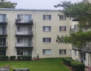 5601 Parker House Terrace - Photo Thumbnail 17